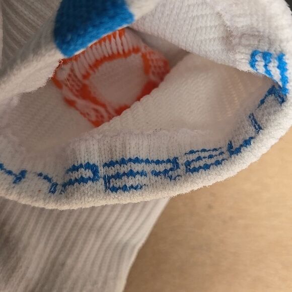 Nike size small socks 1 Pair Dri Fit Higg Tube White Orange Blue Lightening Bolt - Picture 10 of 16